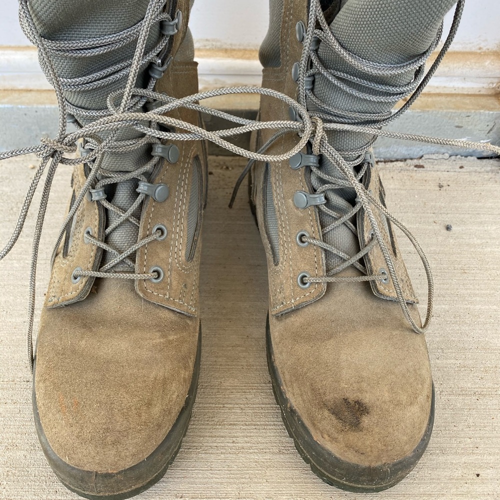 High quality Vibram combat boots